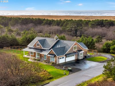 32996 Pacific Bellevue Ln