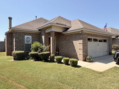 9635 Stockwell Dr