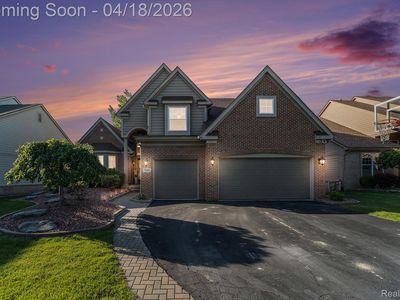 7590 Acorn Hill Ct