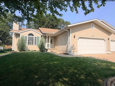 Property at 3131 Glen Oaks Blvd, Sioux City, IA
