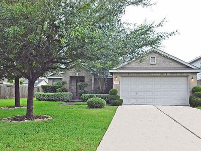 2211 Winding Hollow Dr