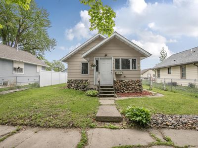524 2nd St SE