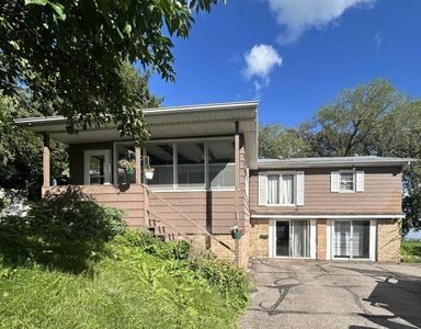 4140 Fillmore Ave NW