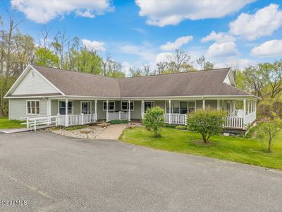 1 Birch Lane