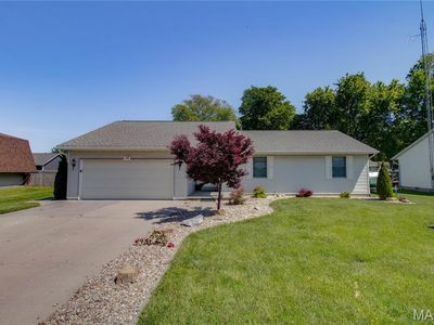 14 Conestoga Dr