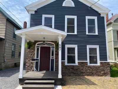 607 Caroline St