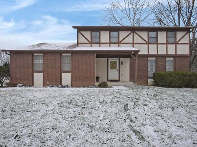 Property at 7010 Rockwoods Pl, Worthington, OH