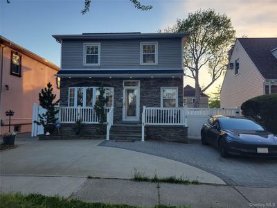 82-30 266 Street