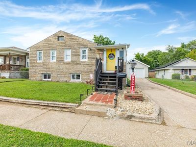 324 Rohm Pl