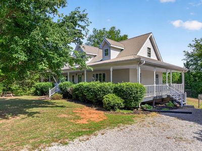 412 Rock Station Rd