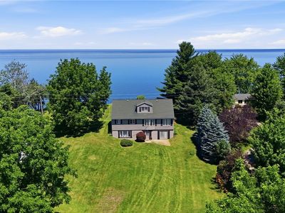 14775 Lakeshore Rd