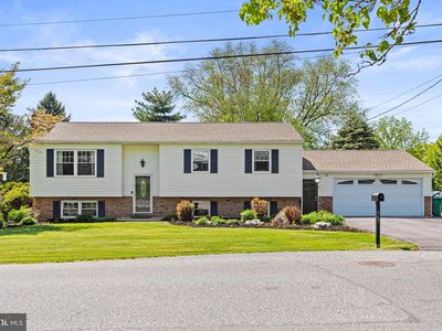 Property at 667 Locust St, Hummelstown, PA
