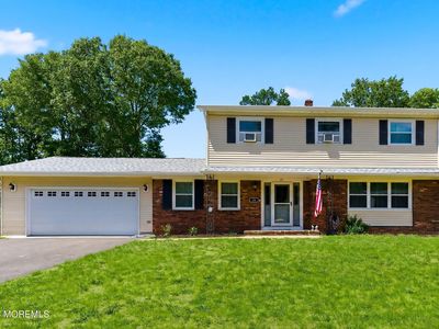 24 Livingston Drive