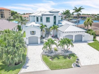 1918 SE 40th St