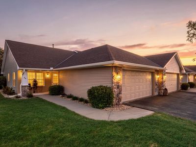 74 Crown Pointe Curv