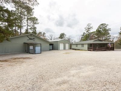 861 State Highway 19