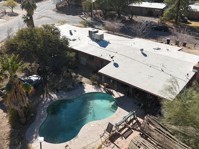 3242 N El Burrito Ave