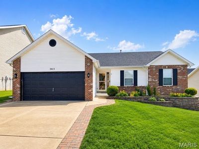 2413 Rosswood Ln