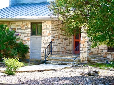 320 Loma Vista Dr