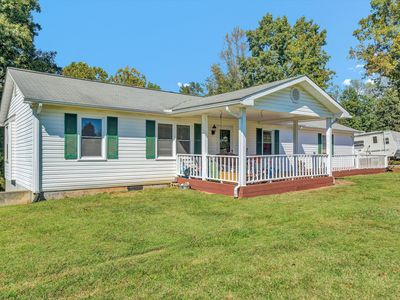 Property at 333 Farmington Rd, Hardy, VA