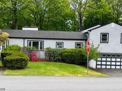 55 Rock Spring Ave
