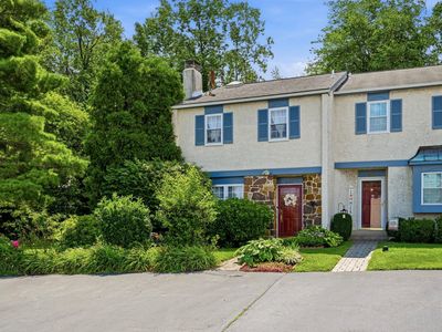 243 Lawndale Ave