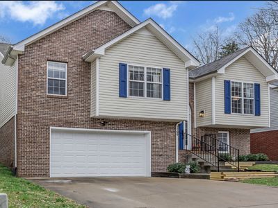 1589 Hedgewood Rd