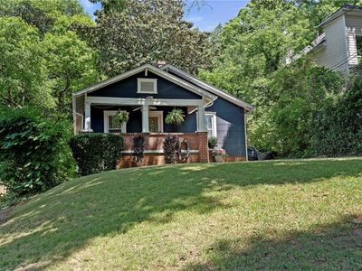 2179 Main St NW