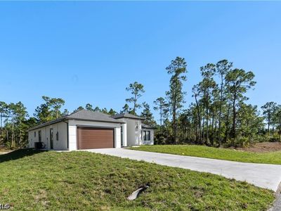 1112 Calvin Ave