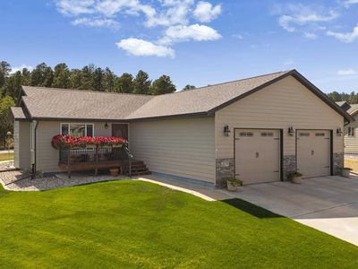 2620 Meadows Dr