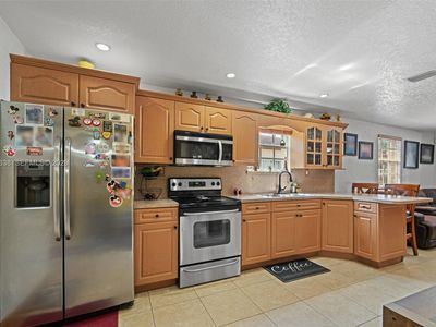 3140 NW 59th St