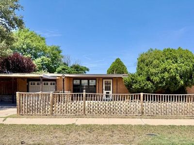 4414 Humble Ave