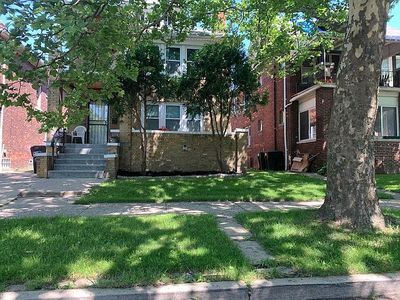 3758 Blaine St #2