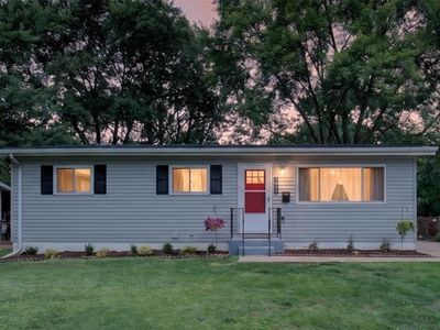 277 Dashwood Dr