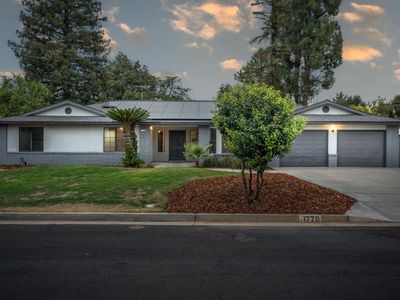 1770 W San Jose Ave
