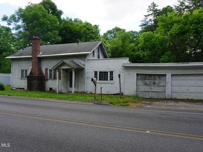 100 Brook Road
