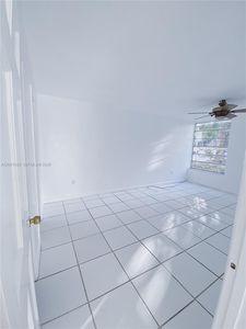 870 NW 87th Ave APT 110