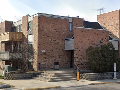 1810 Hemlock Pl APT 208