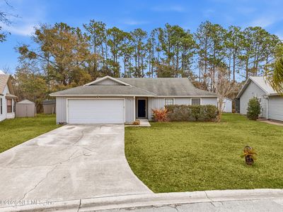 187 ANNANDALE Drive E