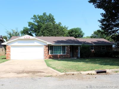 Property at 1512 N 10th Ave, Durant, OK