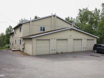 4921 S Binnacle Dr