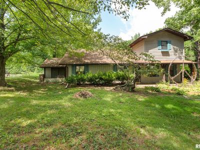 1110 Harmony Ln