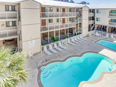 930 W Beach Blvd #205