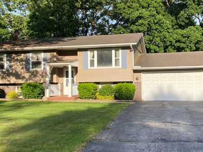 2252 Four Seasons Pkwy