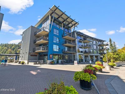 1950 W Bellerive Ln Unit 211