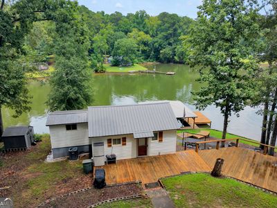 1735 Campbell Rd