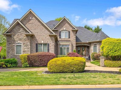 24 Appian Cir