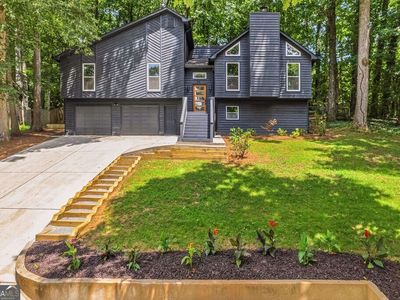 85 Geraldine Dr SE