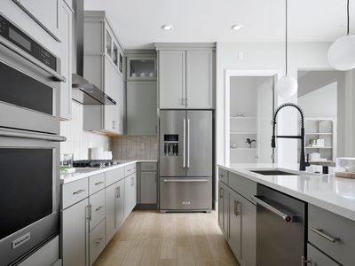 17738 Brightwood Ave