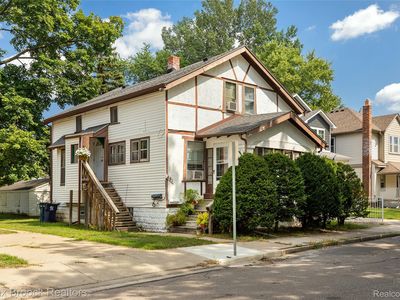 401 Pingree Blvd